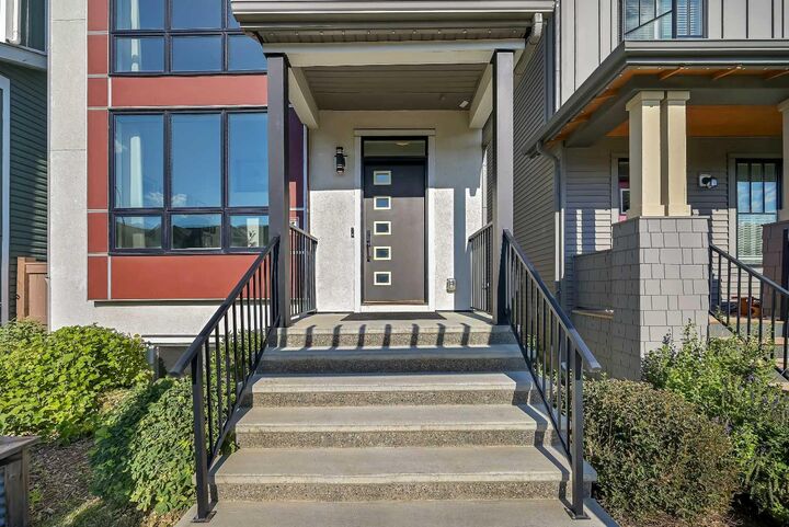 Property Photo: 50 Lavender Road SE AB T2S 0C4