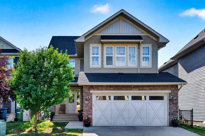 Property Photo: 119 Baywater Rise SW AB T4B 3V4
