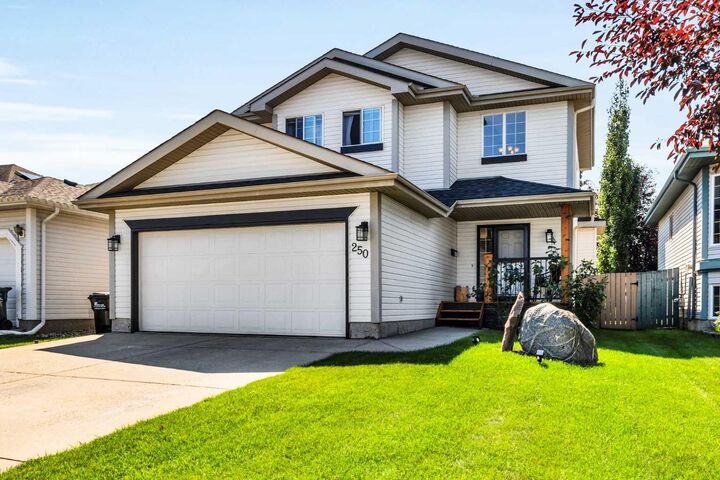 Property Photo:  250 Lilac Terrace  AB T2P 2M7 