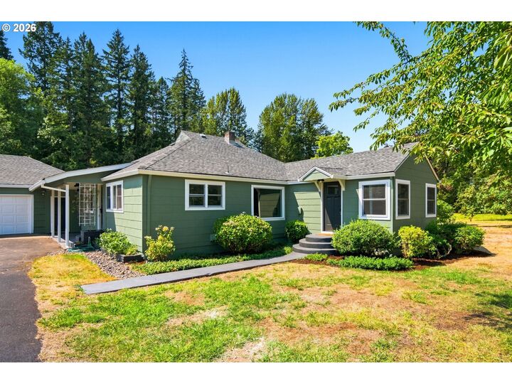 Property Photo:  15122 S Union Mills Rd  OR 97042 