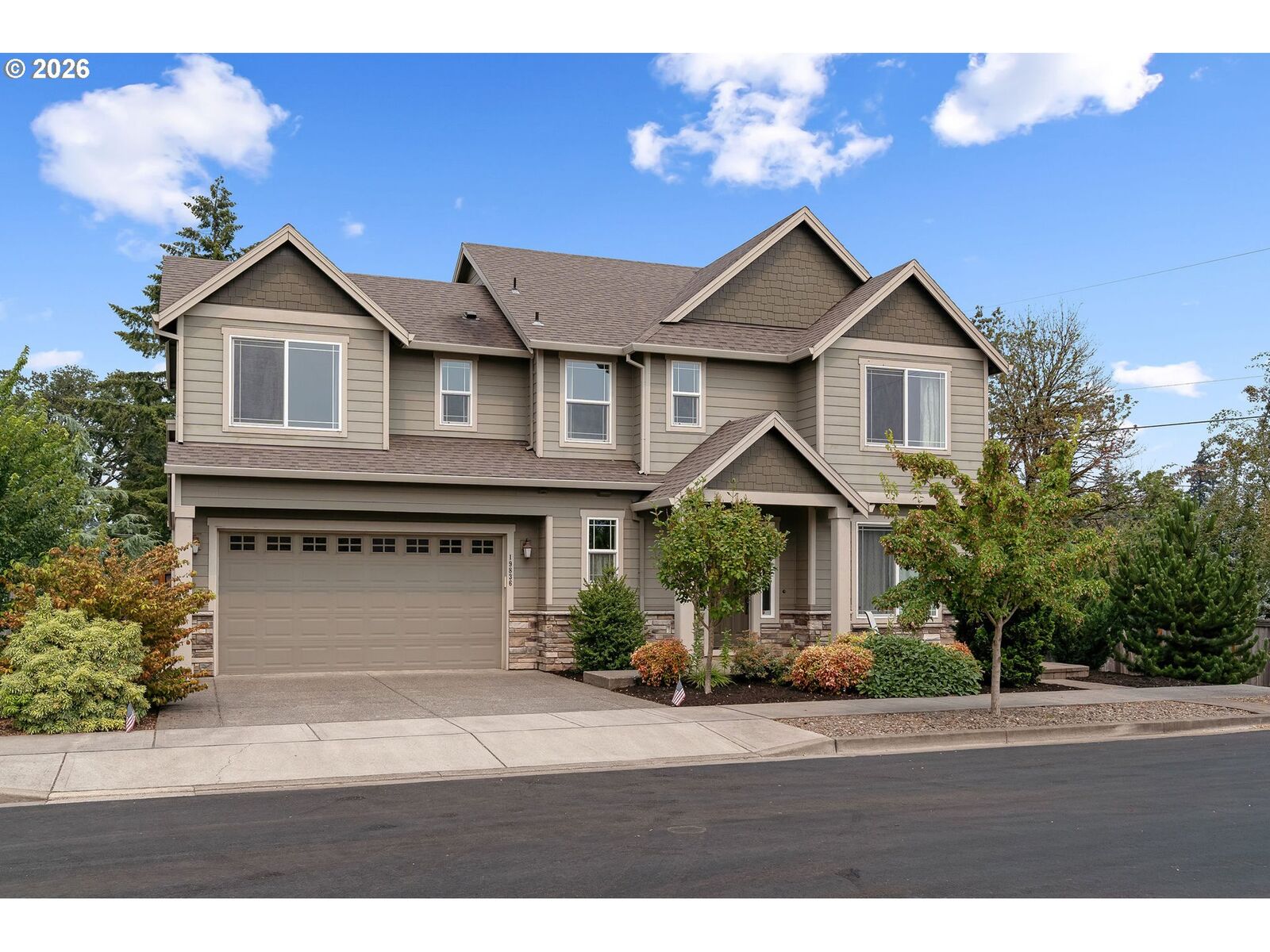 Property Photo:  19836 Cherrywood Way  OR 97045 