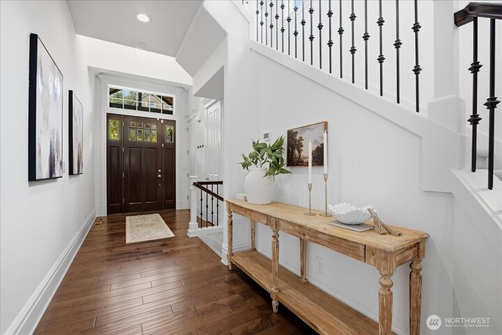 Property Photo: 2210 NW Harmony Way WA 98027