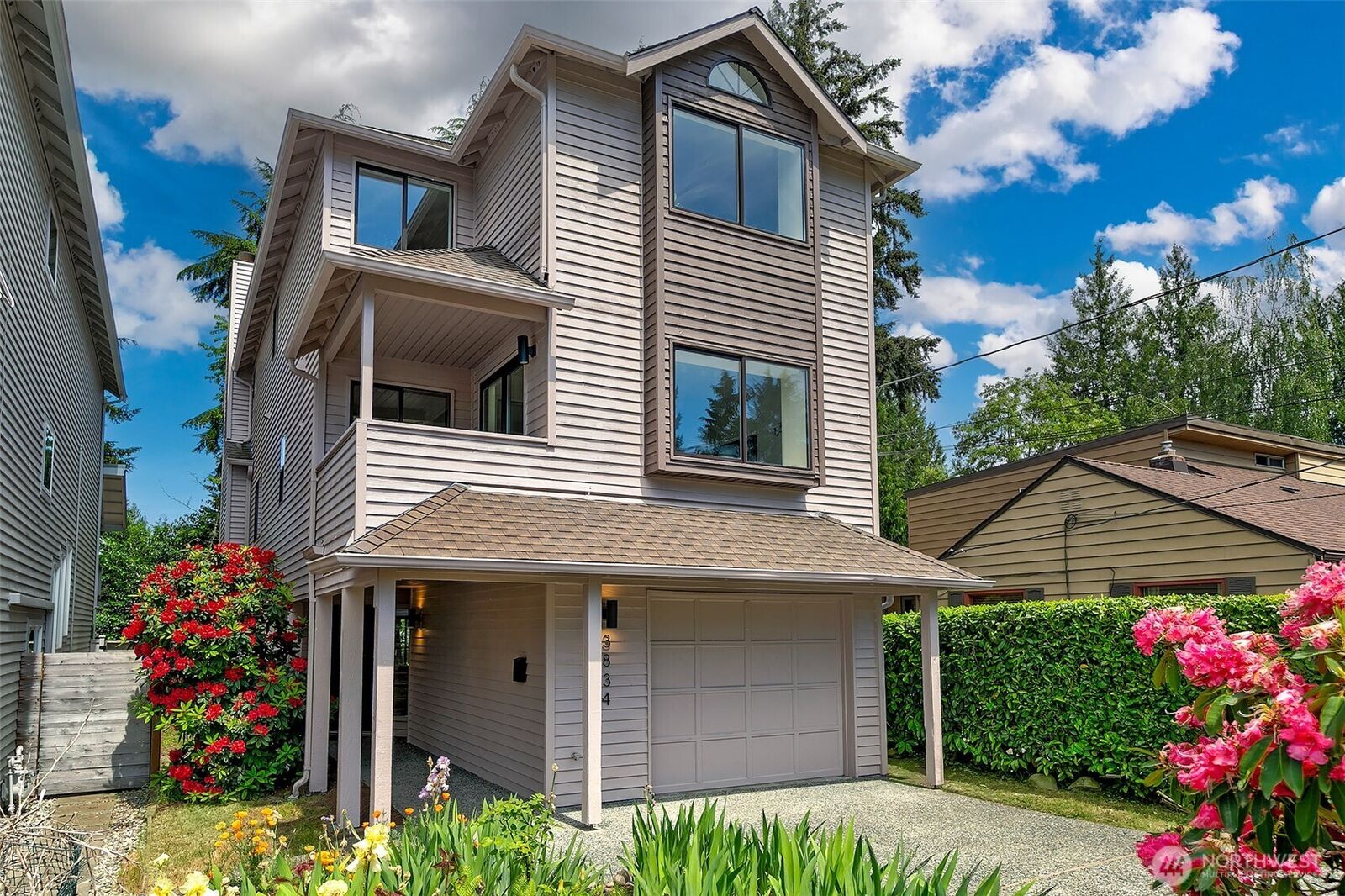 Property Photo: 3834 NE 86th Street WA 98115