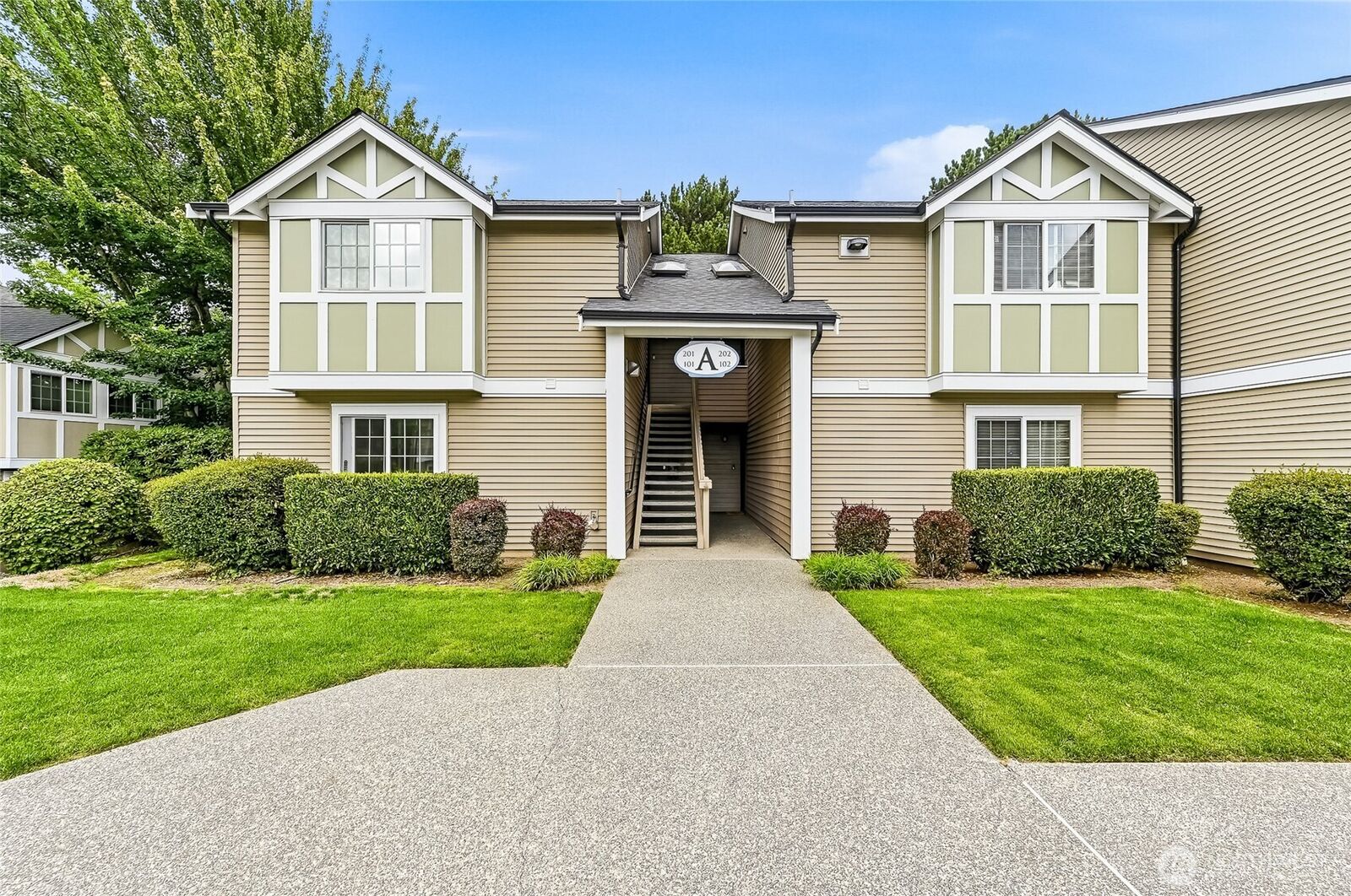 Property Photo:  26005  106th Place SE A102  WA 98030 