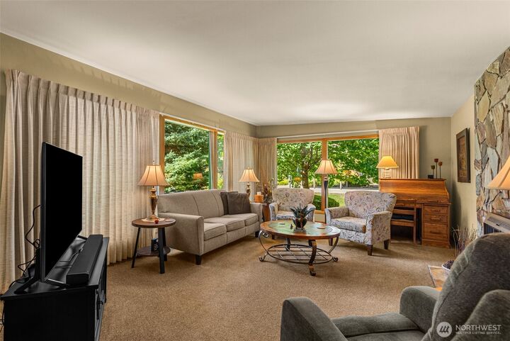 Property Photo: 1204 Madison WA 98801