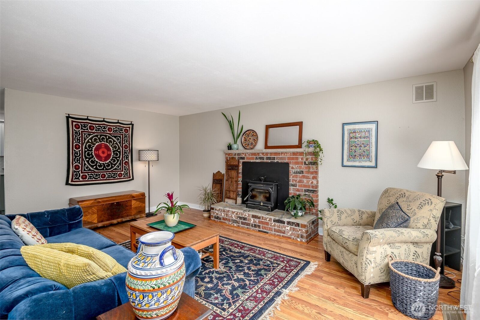 Property Photo:  424  119th Avenue E  WA 98372 