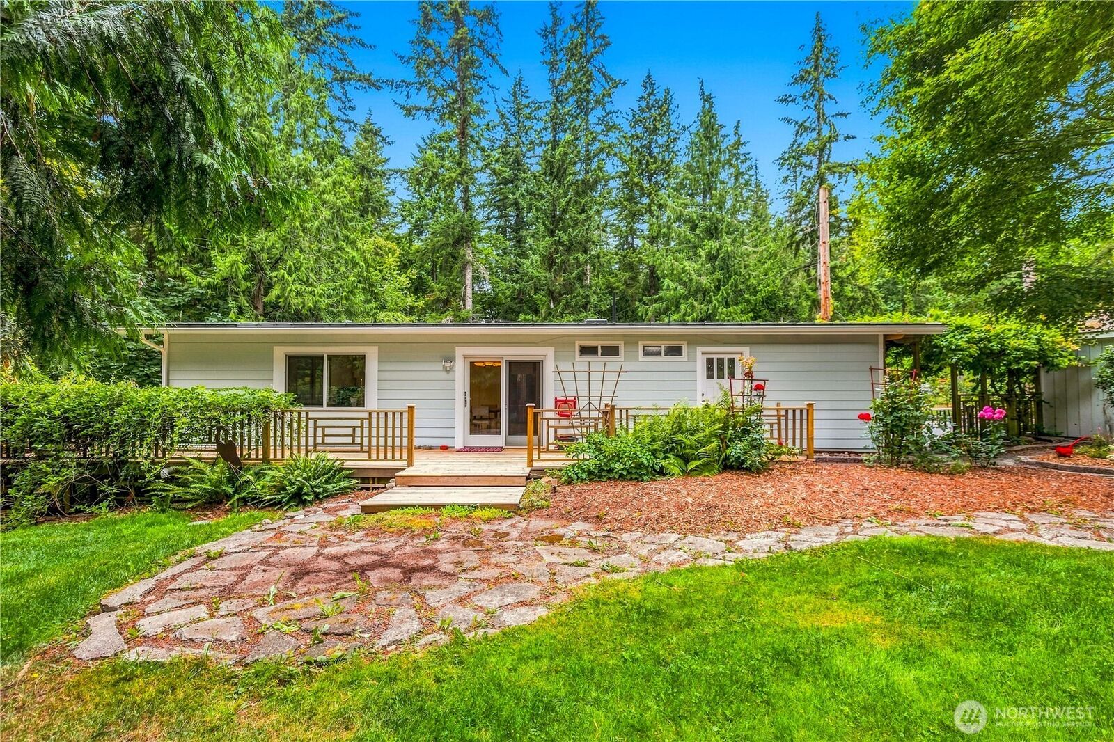 Property Photo:  14325 E Lake Goodwin Road  WA 98292 
