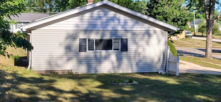 Property Photo:  2816 Pleasant View Avenue  IL 61108 