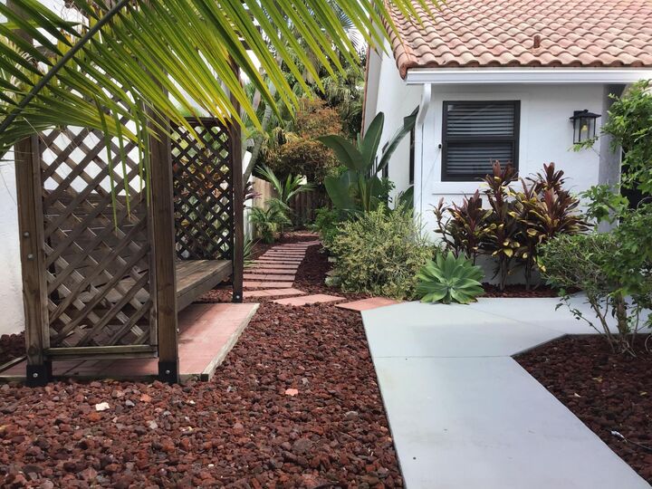 Property Photo: 5539 Eton Court FL 33486