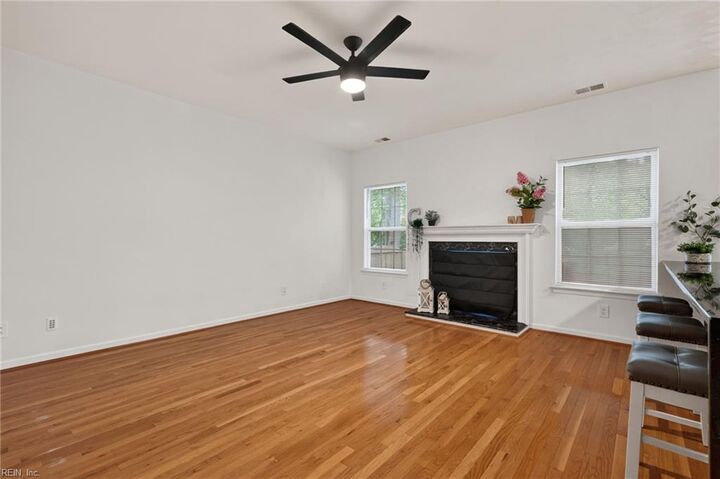 Property Photo: 602 Windward Dr VA 23320