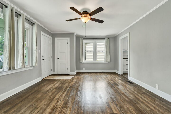Property Photo:  806 Willow Street NW  TN 37311 