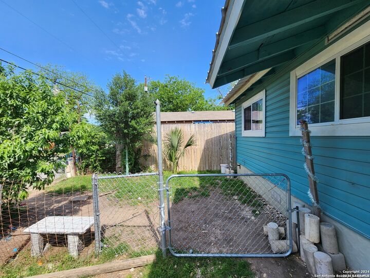 Property Photo:  1222 Brighton  TX 78211 