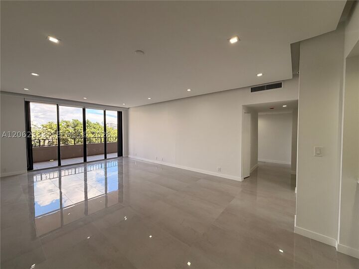 Property Photo:  151 Crandon Blvd 524  FL 33149 