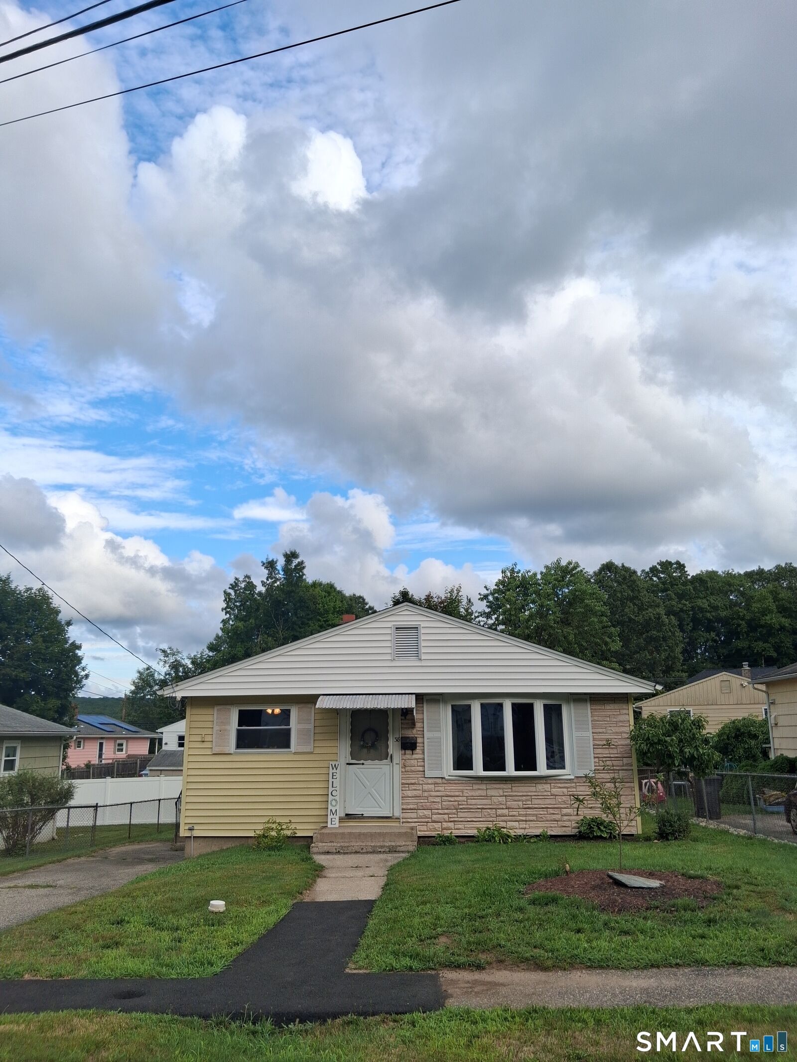 Property Photo:  38 Elaine Drive  CT 06401 