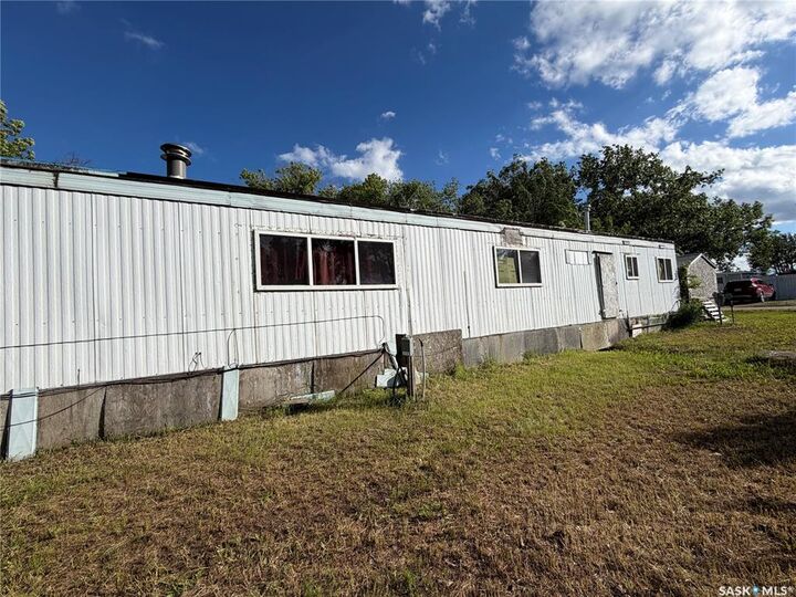 Property Photo:  2 Prairie Sun Court  SK S9H 3X6 