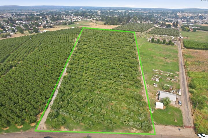 Property Photo:  360 Pecan Rd.  WA 98930 