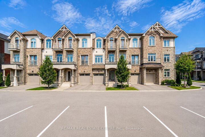 Property Photo: 137 Borers Creek Circle ON L8B 1W3
