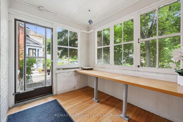 Property Photo:  6 Pearl Street  ON N1E 2E3 