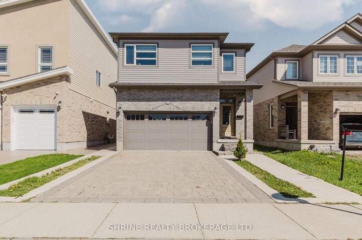 4369 Lismer Lane — photo 1