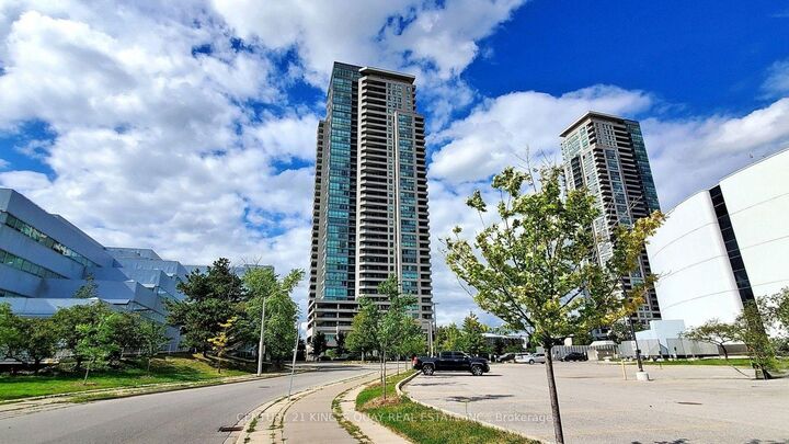 Property Photo: 50 Brian Harrison Way Ph3803 ON M1P 5J4