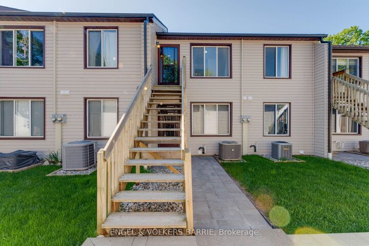 Property Photo: 43 Olive Crescent 204 ON L3V 7M8