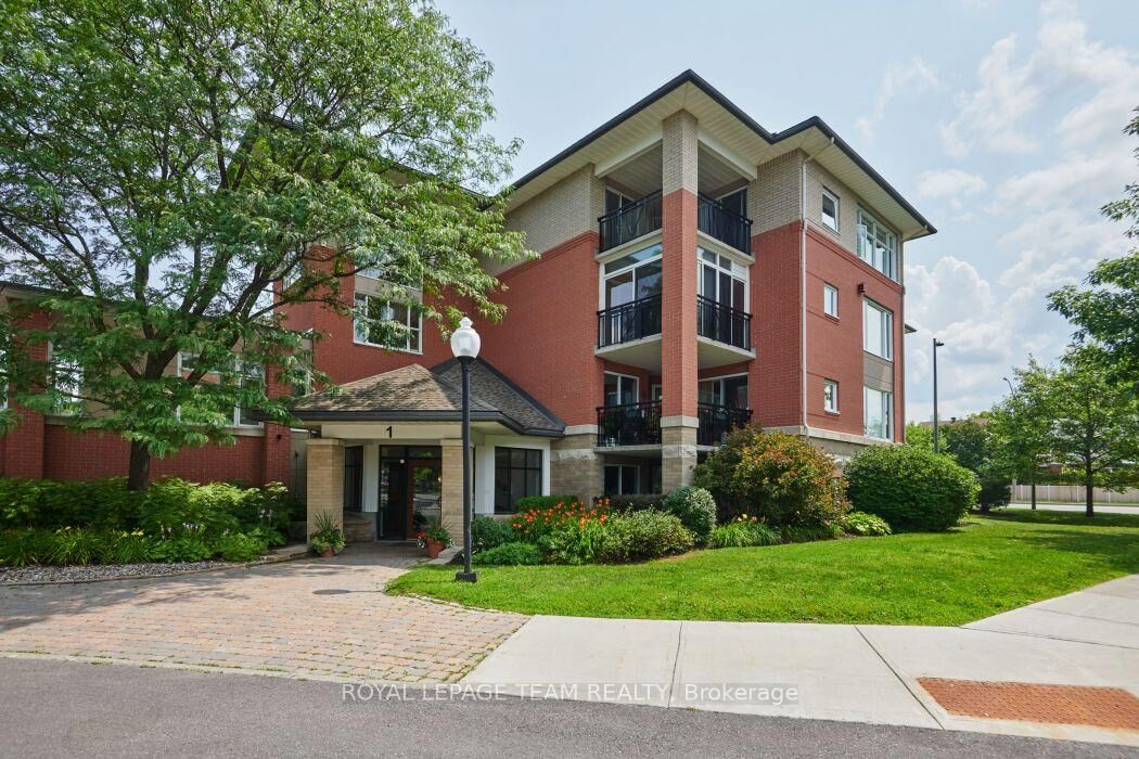 Property Photo:  1 Meridian Place 205  ON K2G 6N1 
