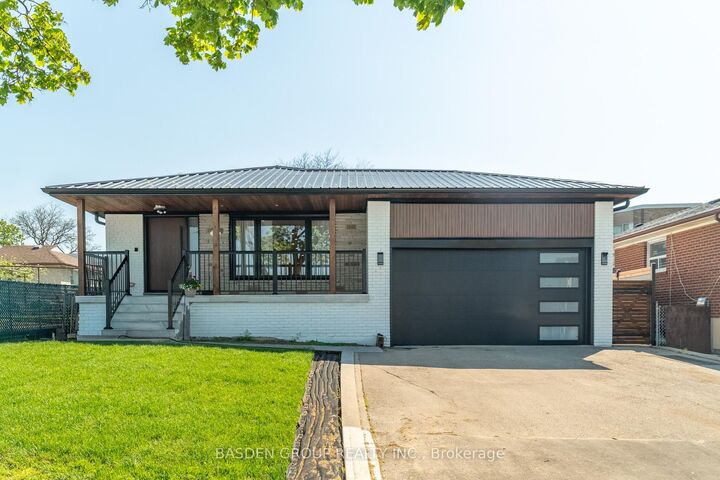 Property Photo: 21 Mayberry Road ON M3N 2A5