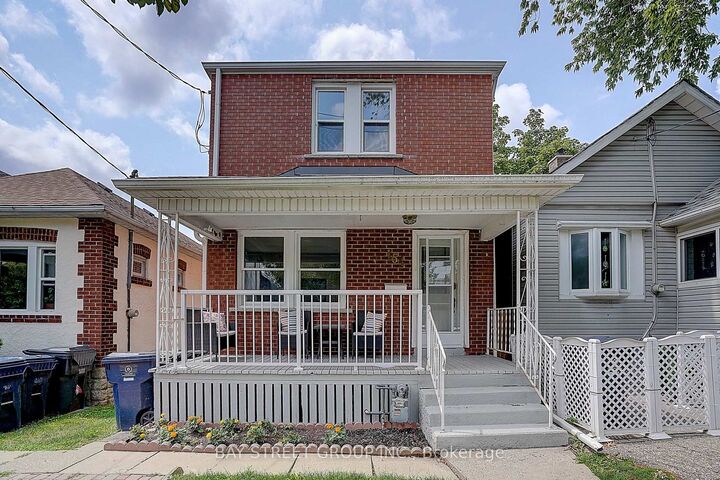 154 Alameda Avenue — photo 1