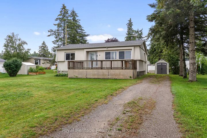 2 Fenelon Way — photo 1