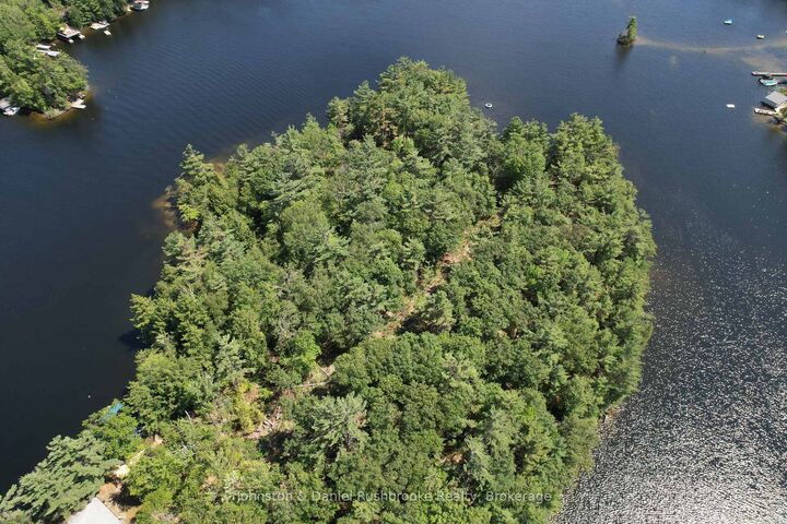 Property Photo:  2 Island 24lm (Denison) N/A  ON P1P 1R2 