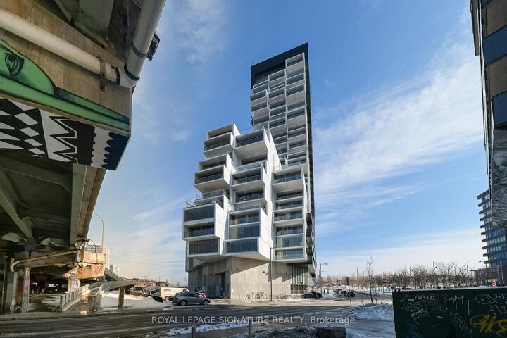 Property Photo:  170 Bayview Avenue 713  ON M5A 0M4 