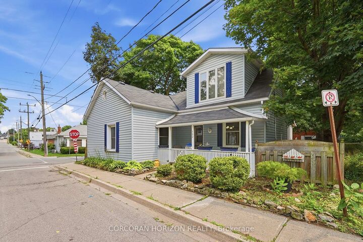 Photo de la propriété:  153 Montrose Street N  ON N3H 2H5 