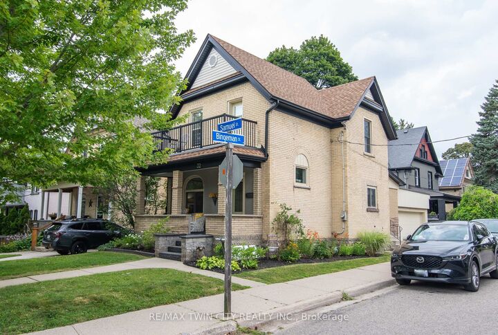 Photo de la propriété:  32 Samuel Street  ON N2H 1P1 