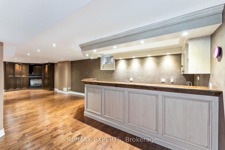 Property Photo:  462 Vaughan Mills Road Bsmt  ON L4H 1G7 