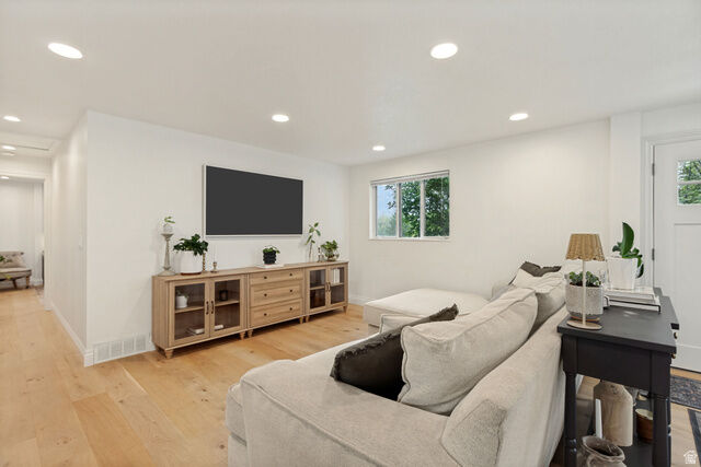 Property Photo: 2855 E Pamela Dr UT 84121