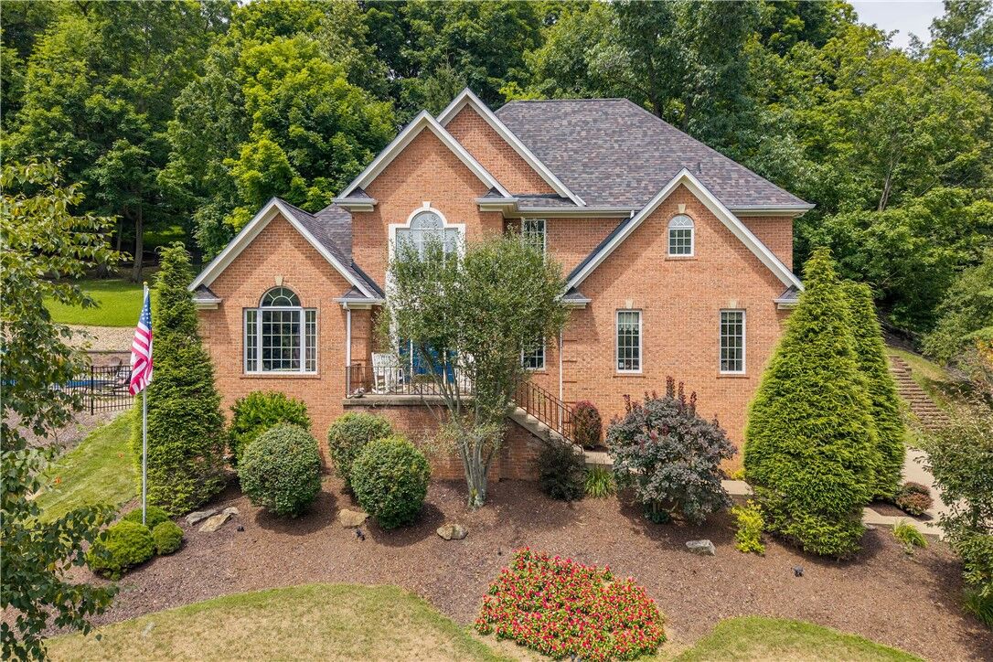 Property Photo:  708 Acorn Lane  PA 15025 