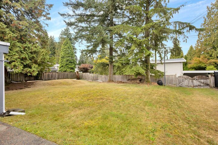 Property Photo: 692 Blue Mountain Street BC V3J 4R9