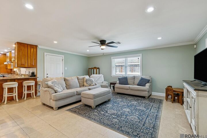Property Photo: 3743 Olney Street LA 70002