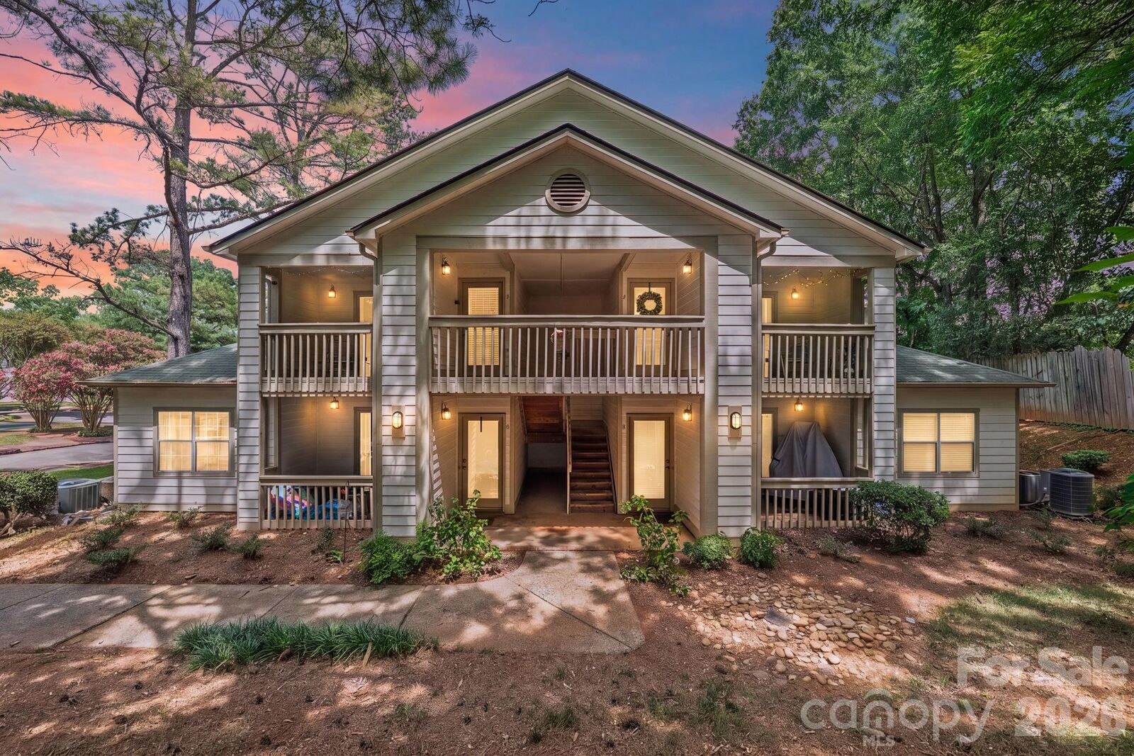 Property Photo:  1051 Churchill Downs Court E  NC 28211 