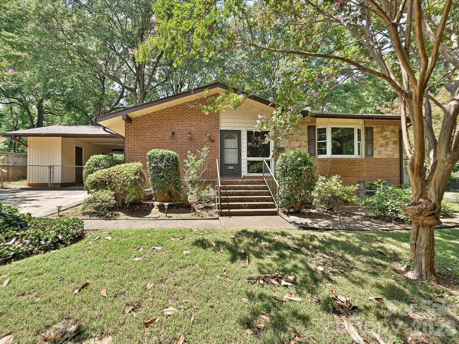 Property Photo:  3000 Barfield Drive  NC 28217 