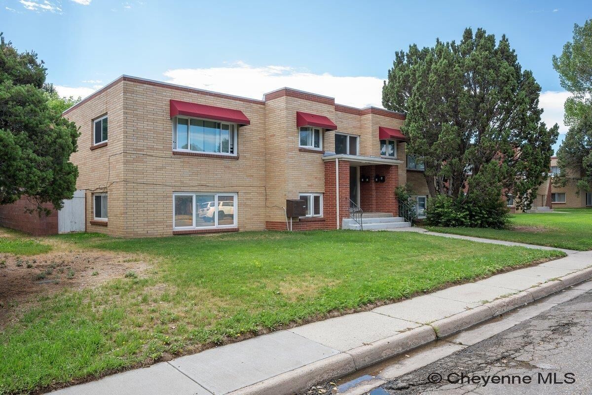 Property Photo:  1823 Fremont Ave  WY 82001 