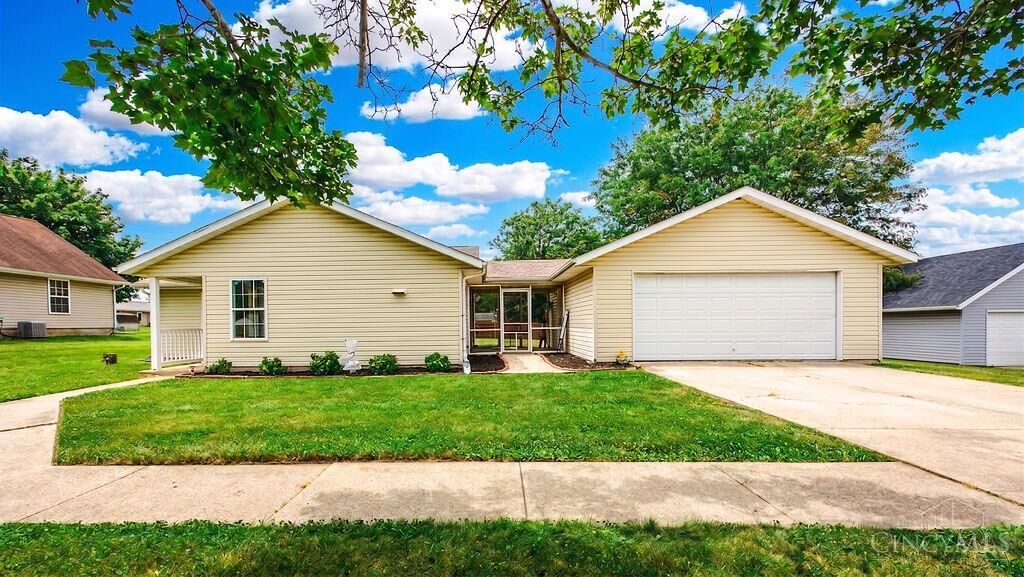 Property Photo: 724 N Thirteenth Street IN 47374