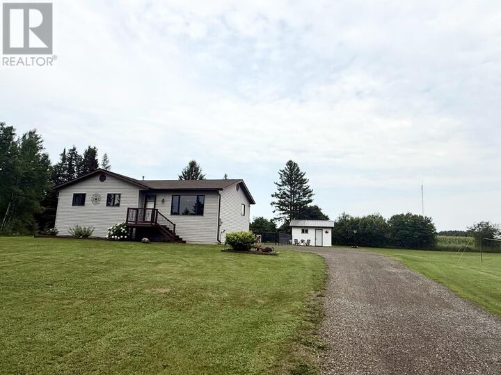 Property Photo: 460 Nicholetts Rd ON P0T 2G0