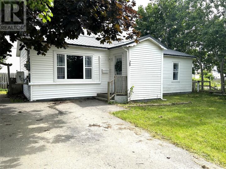 20 Sherwood Place — photo 1