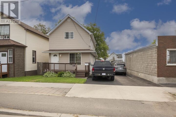 Property Photo: 127 Court St S ON P7B 2X5