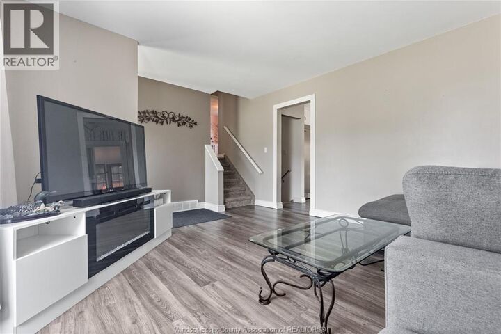 Property Photo:  2935 Granby Crescent  ON N8T 1M3 
