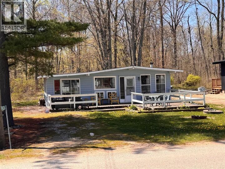 Property Photo:  9924 Lake Road  ON N0N 1J1 