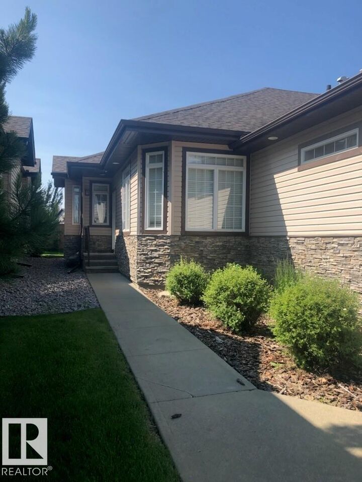 Property Photo: 85 Northridge Drive 4 AB T8N 3N3