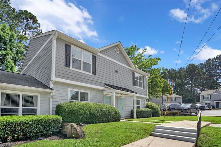 Property Photo: 133 Bentley Parkway C GA 30188
