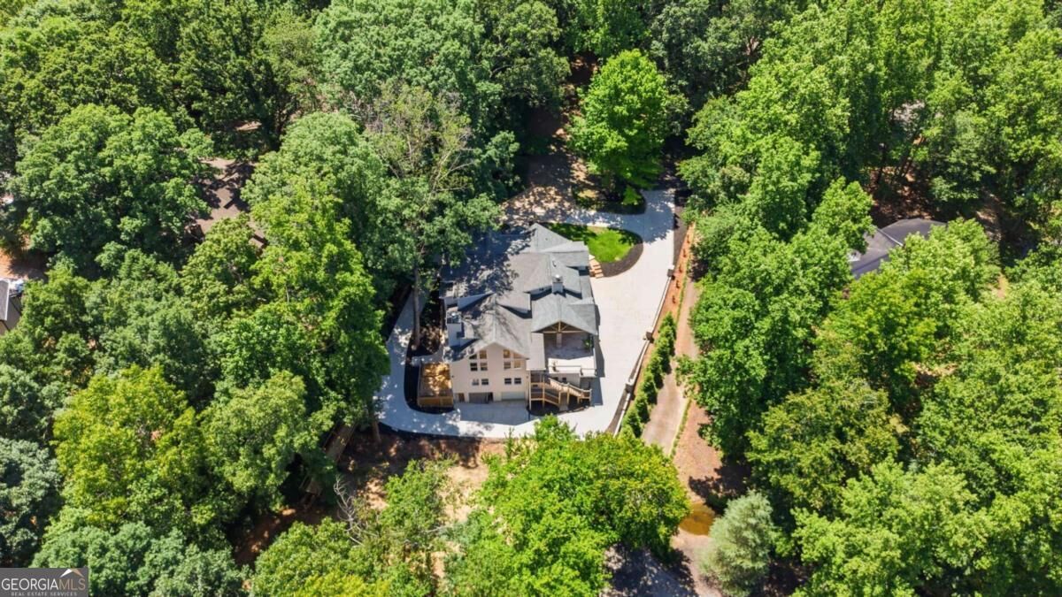 Property Photo: 4039 Tall Pine Drive GA 30062